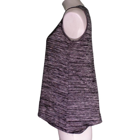 Gray Sharkbite Tank With A Bull Skull Gem Design sz lg - Picture 3 of 3